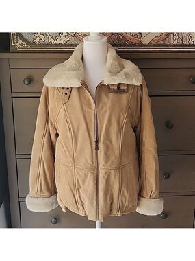 WILSONS LEATHER SAUDE  WOMENS BOMBER JACKET FUR LINED FUR COLLAR SIZE LARGE